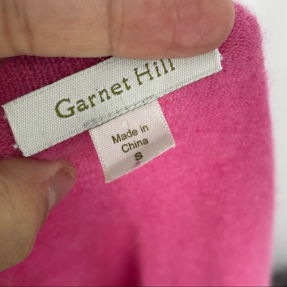 Garnet Hill classic pink cashmere sweater cardigan Small - Picture 3 of 5